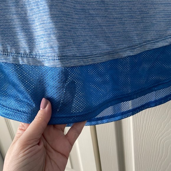 Under Armour Short Sleeve Shirt - Picture 6 of 6